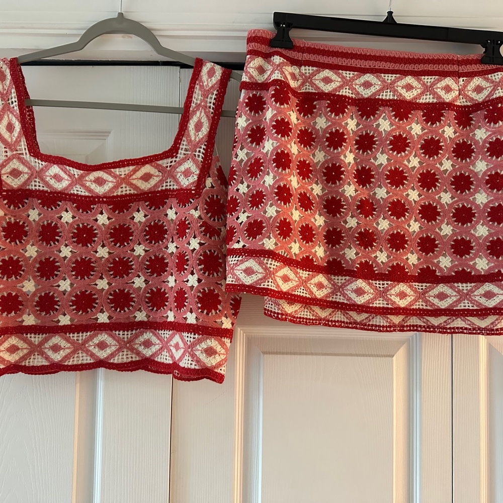 Chelsea & Violet Red and Cream Crochet Top